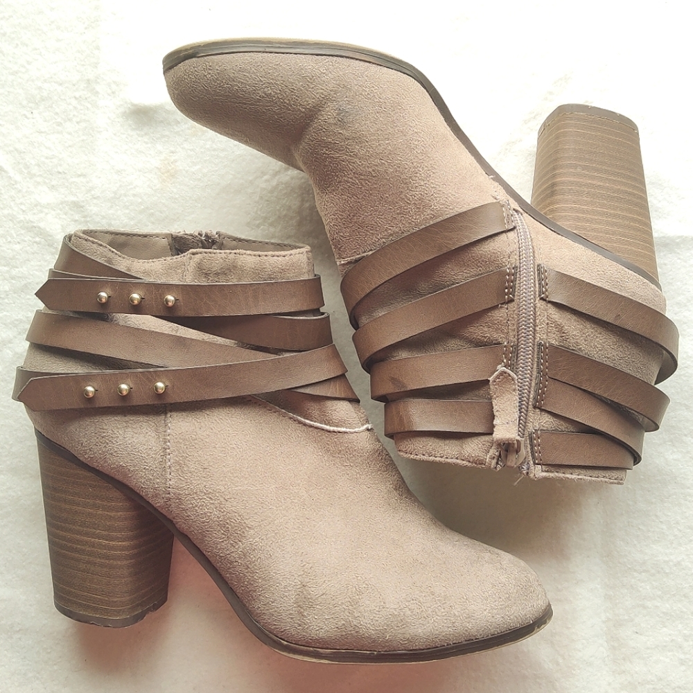 Size 9 Heeled Booties with Straps, Studs, and Suede Style Material Girl
